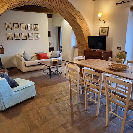Le Corone Farm stay *