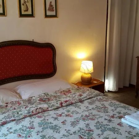 Le Corone Фермерский дом *